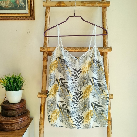 Lace Trim Boho Cami Top - Picture 3 of 14